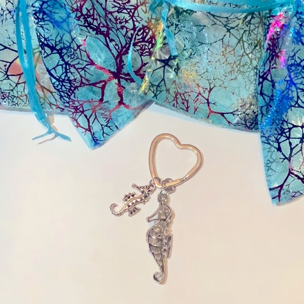 Sea Horse Charm Heart Keychain